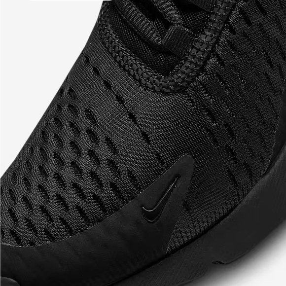 Nike Air Max 270 All Black - Picture 11 of 14